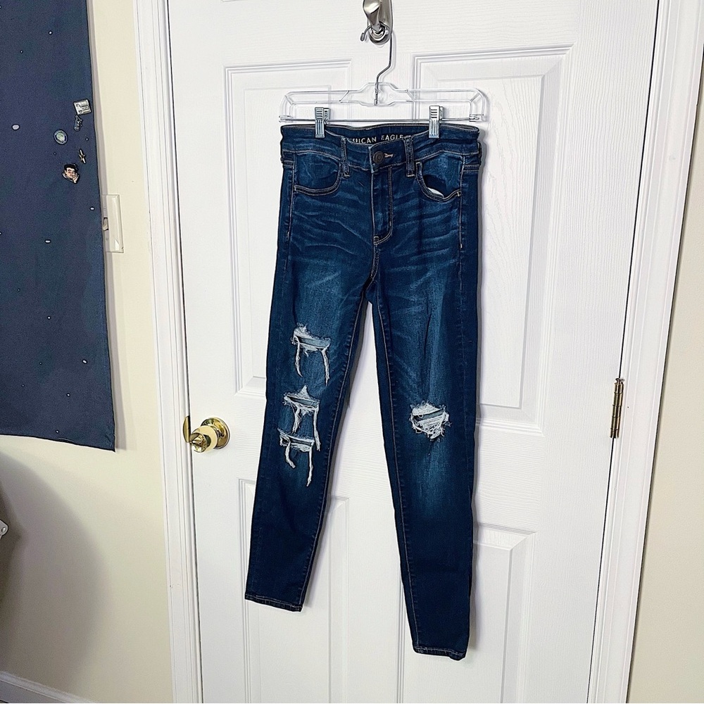 ✧･ﾟaeo distressed dark wash jeggings